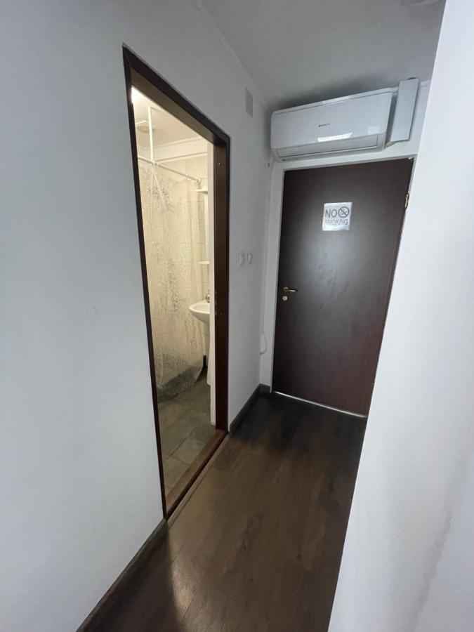 Paulaapartment&Rooms Орадя Экстерьер фото